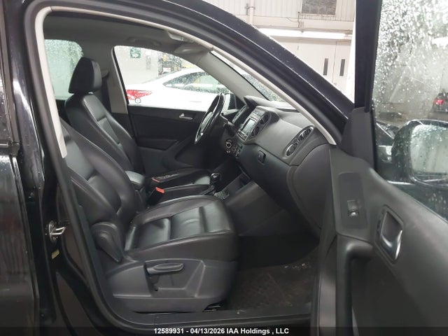 12589931 :رقم المزاد ، WVGJV7AX0DW525682 vin ، 2013 Volkswagen Tiguan 2.0 Tsi Comfortline/2.0 Tsi Highline/2.0 Tsi Trendline مزاد بيع