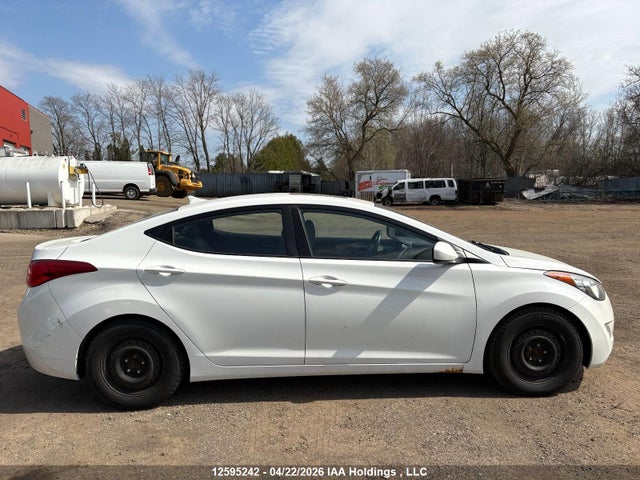 2012 Hyundai Elantra Gls/limited მანქანა იყიდება აუქციონზე, vin: 5NPDH4AE0CH084761, აუქციონის ნომერი: 12595242