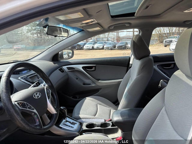 2012 Hyundai Elantra Gls/limited მანქანა იყიდება აუქციონზე, vin: 5NPDH4AE0CH084761, აუქციონის ნომერი: 12595242