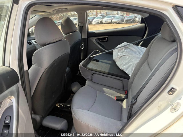 2012 Hyundai Elantra Gls/limited მანქანა იყიდება აუქციონზე, vin: 5NPDH4AE0CH084761, აუქციონის ნომერი: 12595242