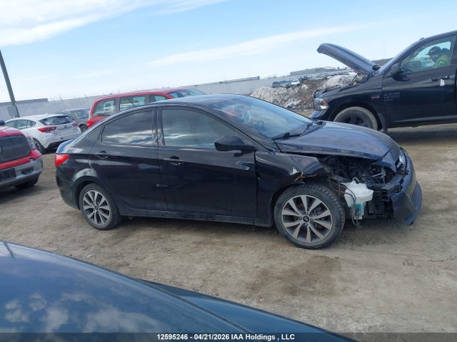 KMHCT4AE0HU218333 Hyundai Accent