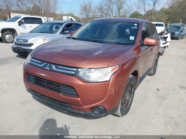 Продажа на аукционе авто 2014 Mitsubishi Outlander Es, vin: JA4AZ2A36EZ606964, номер лота: 12595264