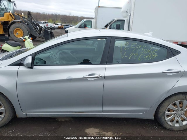 2013 Hyundai Elantra მანქანა იყიდება აუქციონზე, vin: 5NPDH4AEXDH226437, აუქციონის ნომერი: 12595266
