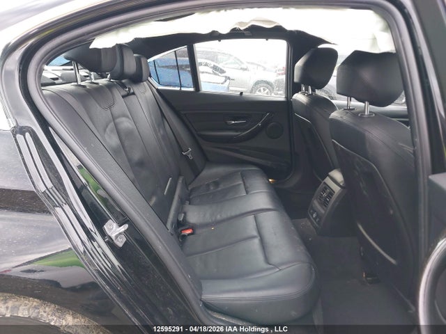 WBA3B3C59FJ983695 BMW 328 XI