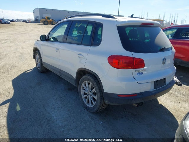 2012 Volkswagen Tiguan მანქანა იყიდება აუქციონზე, vin: WVGBV7AXXCW559776, აუქციონის ნომერი: 12595292