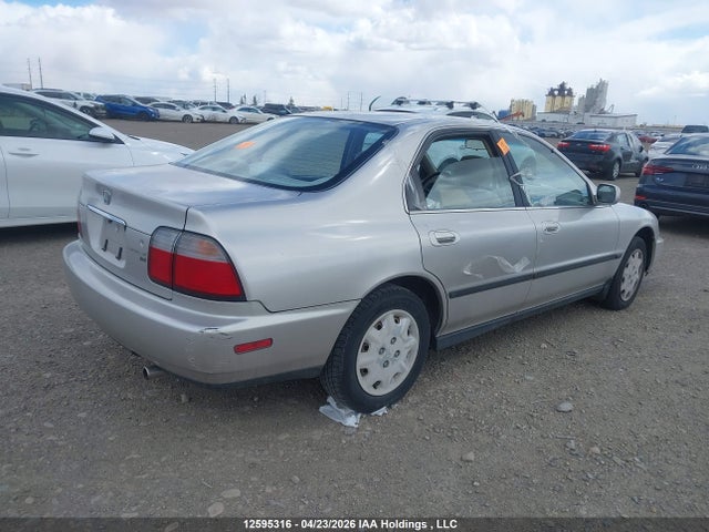 Aukcja sprzedaży 1997 Honda Accord Lx/ex, vin: 1HGCD5638VA807644, numer aukcji: 12595316