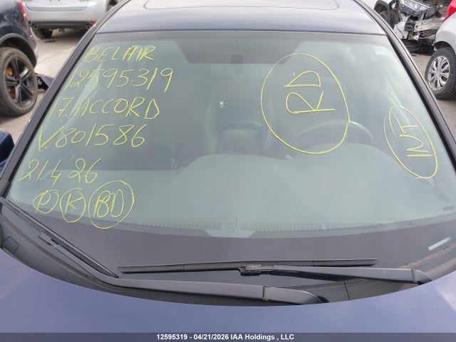 1HGCR2F54HA801586 Honda Accord