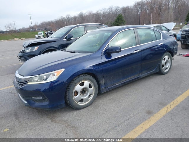 1HGCR2F54HA801586 Honda Accord