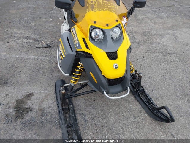 12595327 :رقم المزاد ، 2BPSGD8A08V000310 vin ، 2008 Skidoo  مزاد بيع