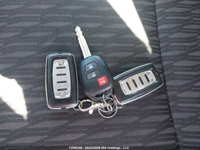 12595346 :رقم المزاد ، VNKKTUD39EA011180 vin ، 2014 Toyota Yaris مزاد بيع