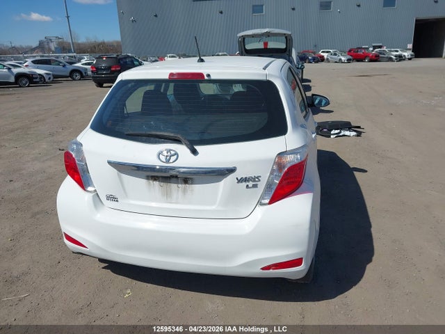 12595346 :رقم المزاد ، VNKKTUD39EA011180 vin ، 2014 Toyota Yaris مزاد بيع