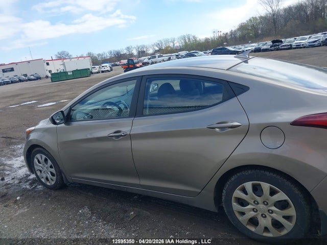 Продаж на аукціоні авто 2015 Hyundai Elantra Se/sport/limited, vin: 5NPDH4AE3FH627671, номер лоту: 12595350