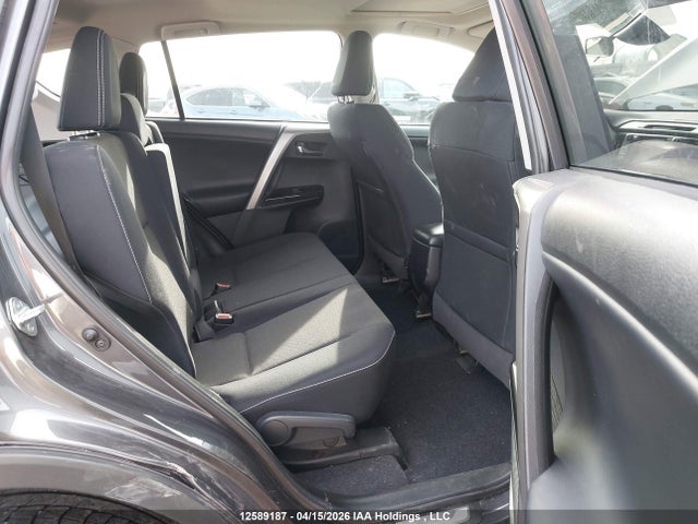 2018 Toyota Rav4 Xle მანქანა იყიდება აუქციონზე, vin: 2T3RFREV4JW789569, აუქციონის ნომერი: 12589187