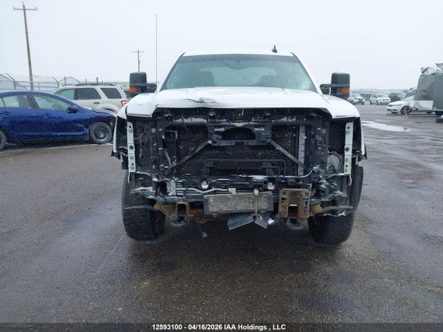 1GT12SE85GF278649 GMC Sierra 2500hd Sle