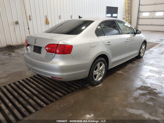 12584837 :رقم المزاد ، 3VWDL7AJ4CM354319 vin ، 2012 Volkswagen Jetta 2.0 Tdi Comfortline مزاد بيع