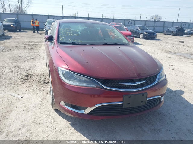 12595379 :رقم المزاد ، 1C3CCCAG2FN736746 vin ، 2015 Chrysler 200 مزاد بيع