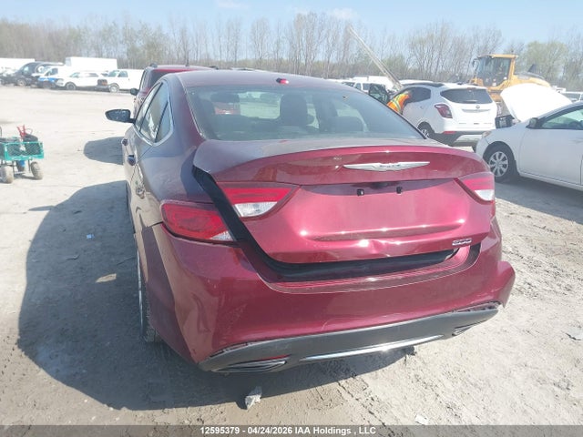 12595379 :رقم المزاد ، 1C3CCCAG2FN736746 vin ، 2015 Chrysler 200 مزاد بيع
