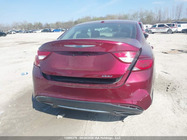 12595379 :رقم المزاد ، 1C3CCCAG2FN736746 vin ، 2015 Chrysler 200 مزاد بيع