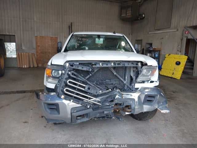 2GT22PEG8K1180739 GMC Sierra 2500hd Sle