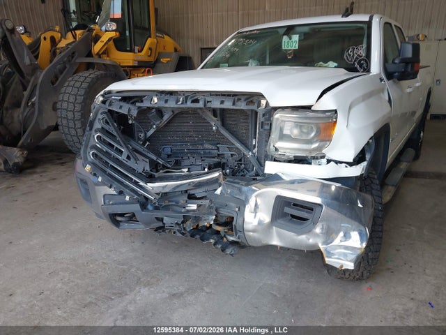 2GT22PEG8K1180739 GMC Sierra 2500hd Sle