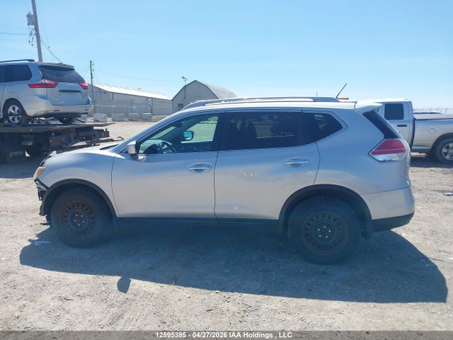 Продажа на аукционе авто 2015 Nissan Rogue S/sl/sv, vin: 5N1AT2MV5FC859097, номер лота: 12595385
