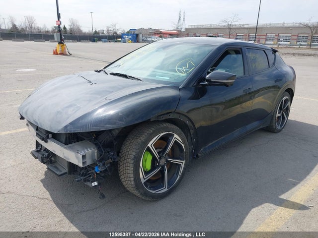 KIA EV6 2024 KNDC5DLE8R5186643 Image 2