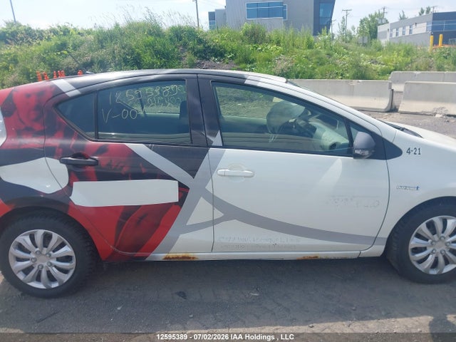 12595389 :رقم المزاد ، JTDKDTB37C1004910 vin ، 2012 Toyota Prius C Technology مزاد بيع