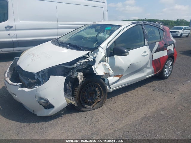 12595389 :رقم المزاد ، JTDKDTB37C1004910 vin ، 2012 Toyota Prius C Technology مزاد بيع