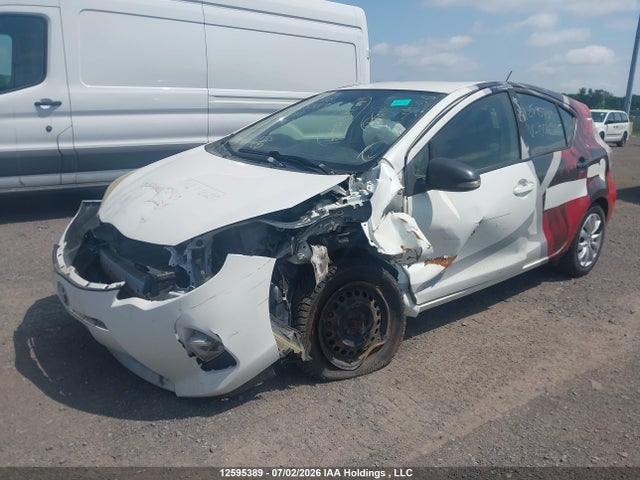 12595389 :رقم المزاد ، JTDKDTB37C1004910 vin ، 2012 Toyota Prius C Technology مزاد بيع