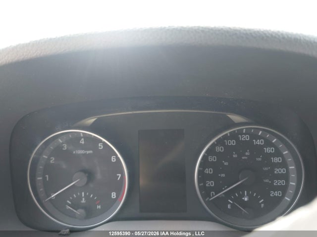 12595390 :رقم المزاد ، KMHD84LF7HU218647 vin ، 2017 Hyundai Elantra Limited مزاد بيع