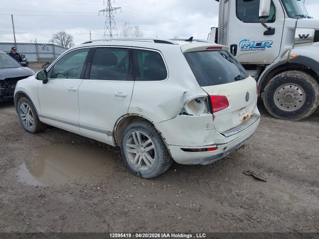 12595419 :رقم المزاد ، WVGEP9BP2DD002973 vin ، 2013 Volkswagen Touareg Tdi Lux مزاد بيع