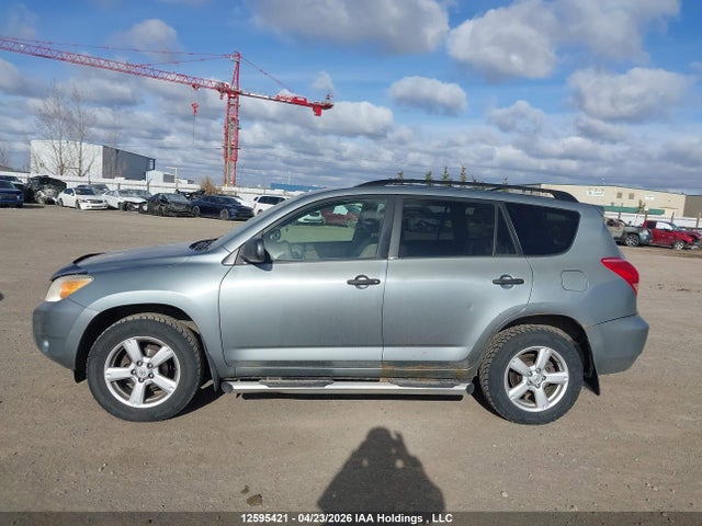 12595421 :رقم المزاد ، JTMBD33V276042747 vin ، 2007 Toyota Rav4 مزاد بيع