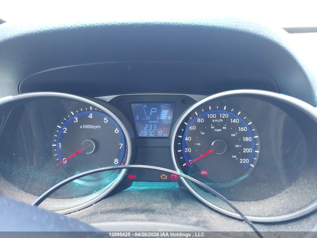 Продажа на аукционе авто 2012 Hyundai Tucson Gl, vin: KM8JT3AC9CU477461, номер лота: 12595425
