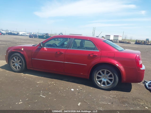 2008 Chrysler 300 Limited მანქანა იყიდება აუქციონზე, vin: 2C3KA33GX8H253032, აუქციონის ნომერი: 12595453