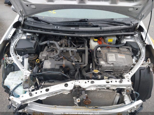 JTDKDTB37F1584325 Toyota Prius C Technology