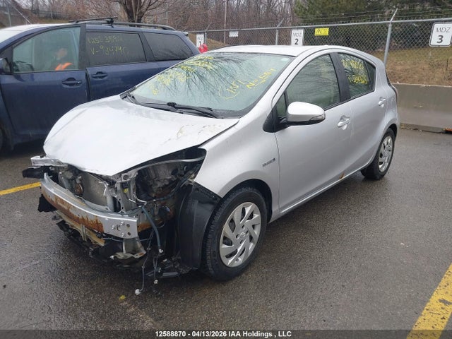 JTDKDTB37F1584325 Toyota Prius C Technology