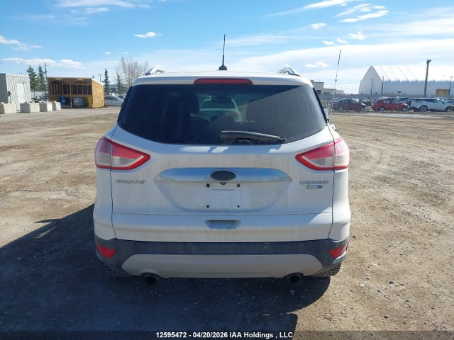 2014 Ford Escape Titanium მანქანა იყიდება აუქციონზე, vin: 1FMCU9J9XEUA48443, აუქციონის ნომერი: 12595472