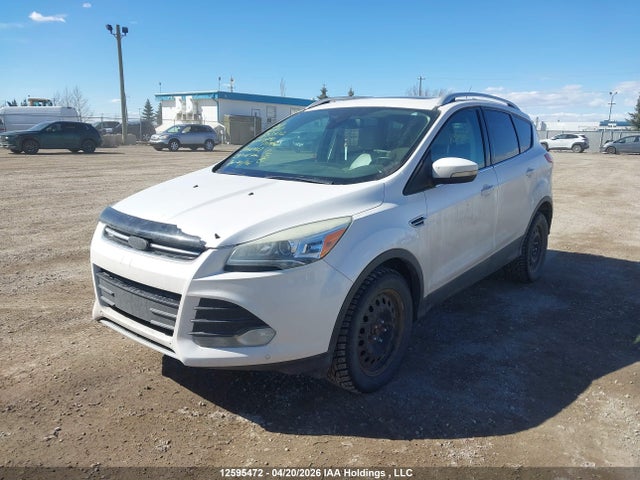 2014 Ford Escape Titanium მანქანა იყიდება აუქციონზე, vin: 1FMCU9J9XEUA48443, აუქციონის ნომერი: 12595472