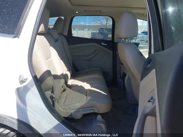 2014 Ford Escape Titanium მანქანა იყიდება აუქციონზე, vin: 1FMCU9J9XEUA48443, აუქციონის ნომერი: 12595472