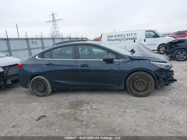 1G1BE5SM3J7174251 Chevrolet Cruze Lt Auto