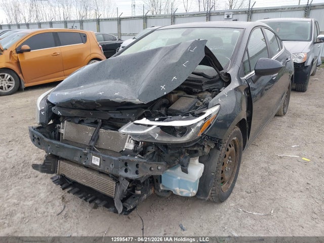 1G1BE5SM3J7174251 Chevrolet Cruze Lt Auto