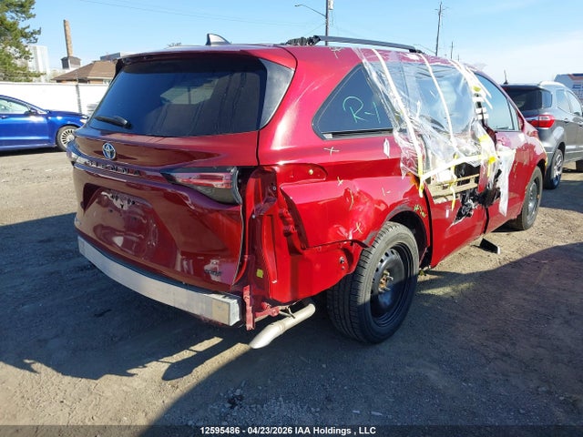 5TDGSKFC3SS155020 Toyota Sienna