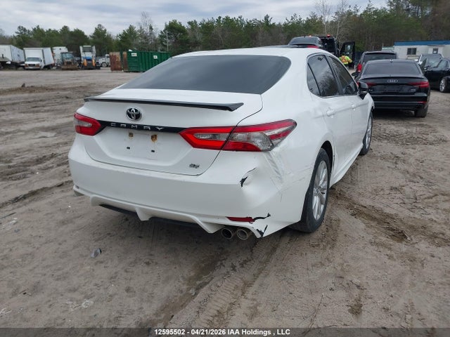 4T1B11HK1JU124382 Toyota Camry