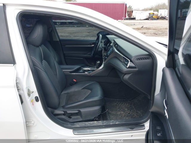 4T1B11HK1JU124382 Toyota Camry