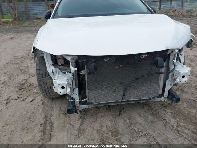 4T1B11HK1JU124382 Toyota Camry