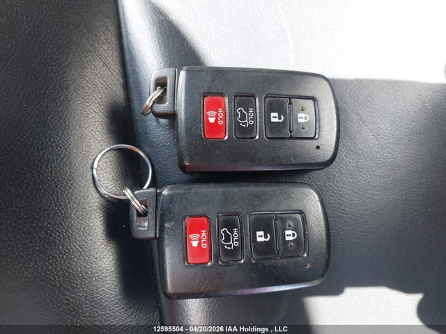 12595504 :رقم المزاد ، 5TDJZRFH3HS402048 vin ، 2017 Toyota Highlander Xle مزاد بيع