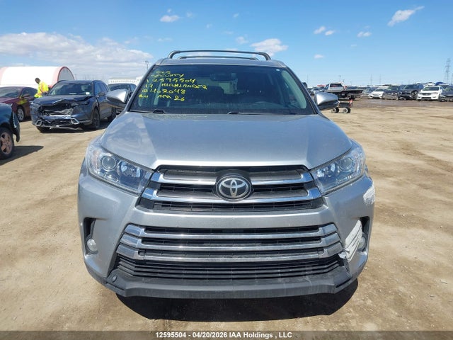 12595504 :رقم المزاد ، 5TDJZRFH3HS402048 vin ، 2017 Toyota Highlander Xle مزاد بيع