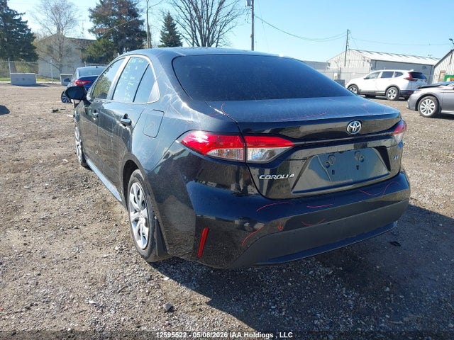 12595522 :رقم المزاد ، 5YFBPMBE0MP154143 vin ، 2021 Toyota Corolla Le مزاد بيع