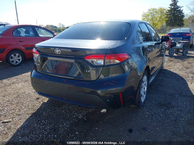 12595522 :رقم المزاد ، 5YFBPMBE0MP154143 vin ، 2021 Toyota Corolla Le مزاد بيع