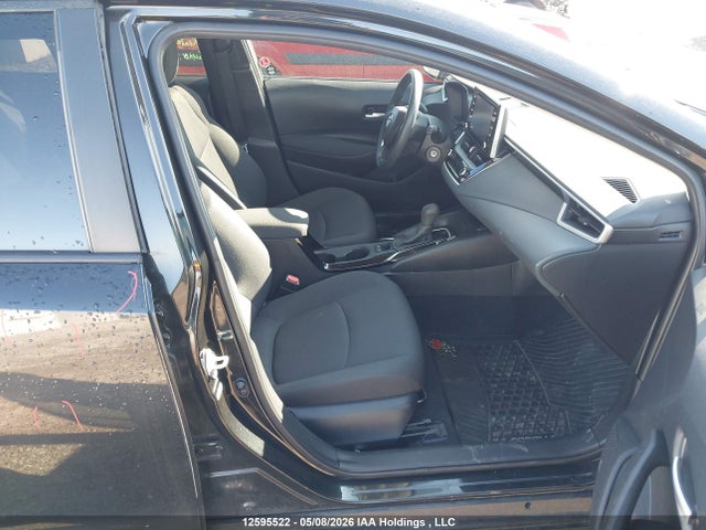 12595522 :رقم المزاد ، 5YFBPMBE0MP154143 vin ، 2021 Toyota Corolla Le مزاد بيع
